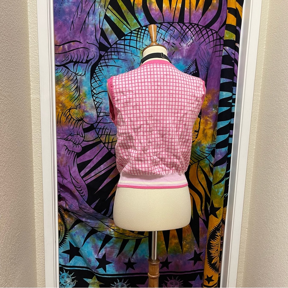 π Lovely pink plaid vest - Picture 8 of 11